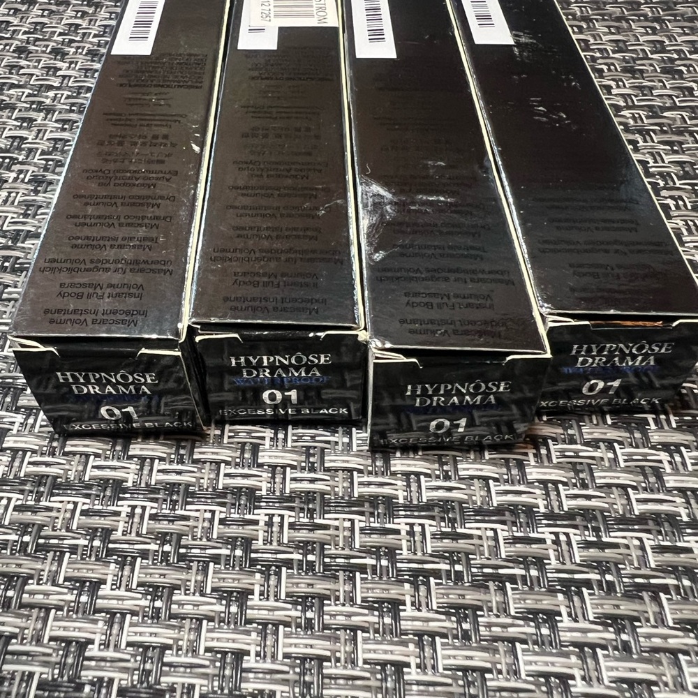 Lot of 4 New Lancôme Hypnôse Drama Waterproof Mascara - Excessive Black 01 M6 - Picture 3 of 7